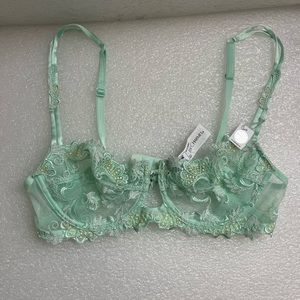 NWOT Lise Charmel light teal bra 34C